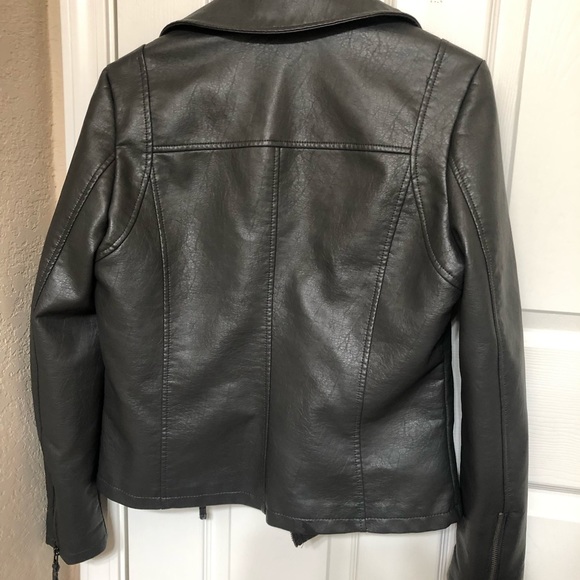 Max Studio Grey Leather Jacket - Picture 2 of 2